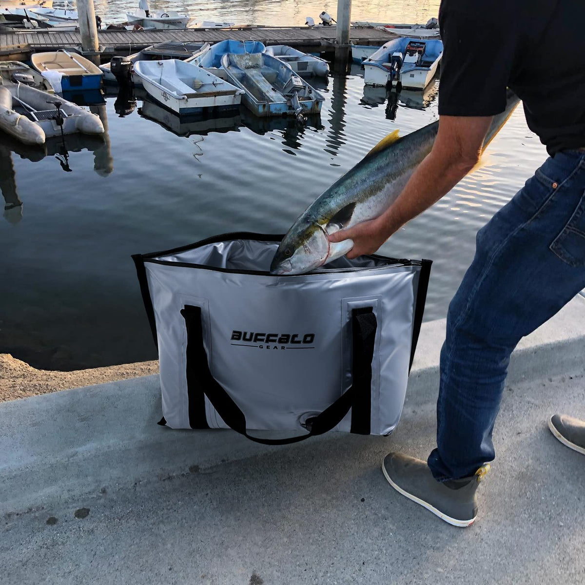 Buffalo Gear 37QT Fish Cooler Bag With Flat Bottom - product detail 6